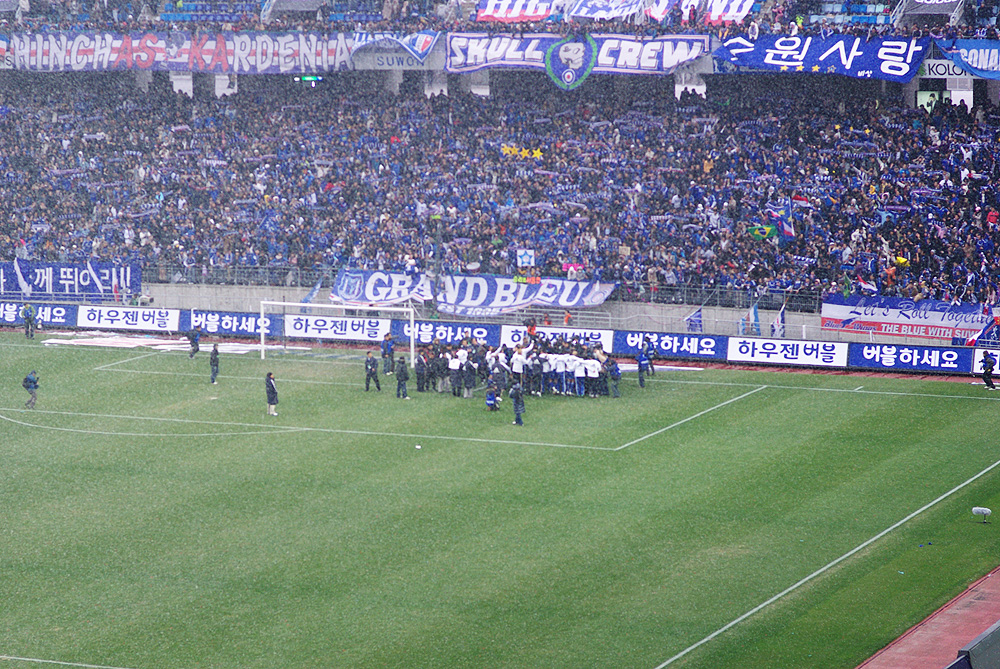 1228741582_SG100102.jpg 1228741582_SG100102.jpg